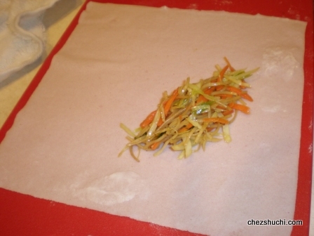  spring roll wrapper with filling